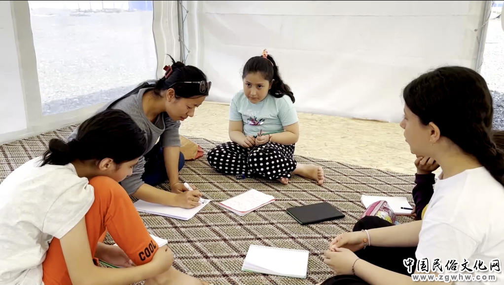 全球连线 | 土耳其震中的“中国村”:见证来自中国的关爱